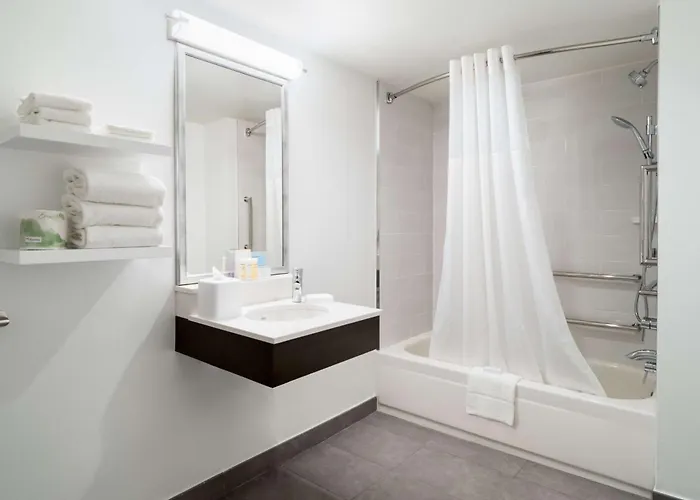 King Room Mobility accessible